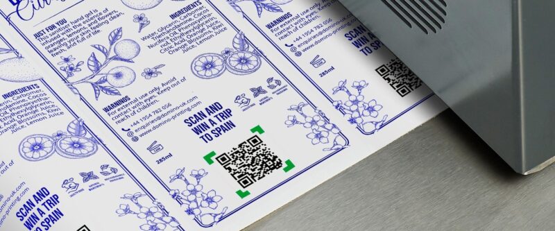 QR-koodi tulostettuna paperiarkille.