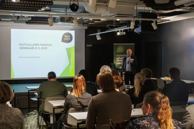 Auraprintin Vastuullinen pakkaus -seminaari yhdisti asiantuntijat ja asiakkaat