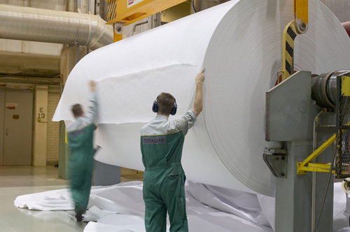 UPM aikoo vähentää rajusti paperikapasiteettiaan Euroopassa