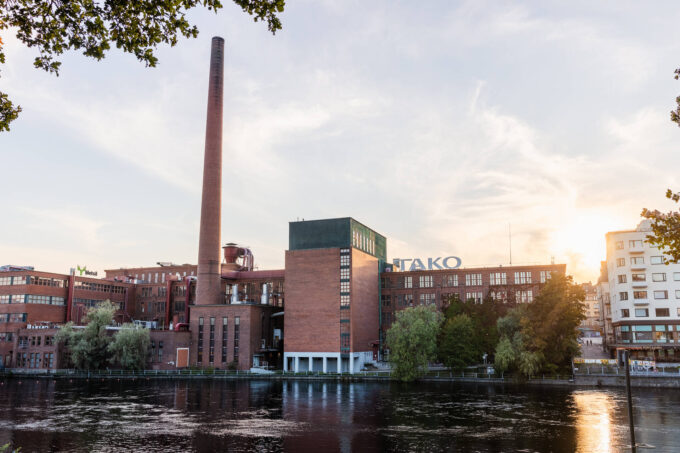 Tuotanto Takon kartonkitehtaalla Tampereella päättyi