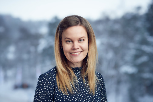 Jenni Lindström Canonin markkinointijohtajaksi